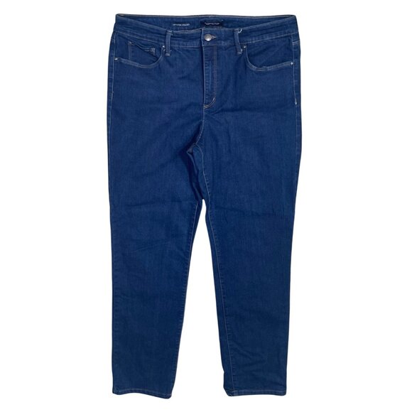 Charter Club Jeans Lexington Straight Medium Wash Size 14 Stretch - Picture 1 of 6